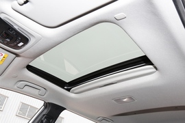 2022款丰田卡罗拉锐放