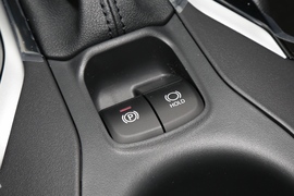 2022款丰田卡罗拉锐放