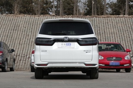 2022款本田艾力绅