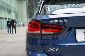 2022款宝马X1