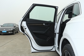 2022款奥迪Q5L