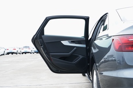 2022款奥迪A4L