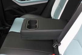 2022款吉利帝豪S