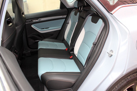 2022款吉利帝豪S