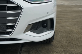 2022款奥迪A4L