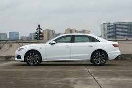2022款奥迪A4L