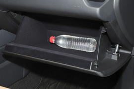 2022款雷克萨斯NX