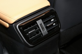 2022款雷克萨斯NX