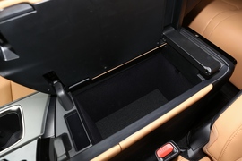 2022款雷克萨斯NX