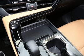 2022款雷克萨斯NX