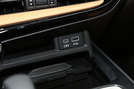 2022款雷克萨斯NX