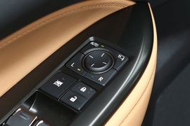 2022款雷克萨斯NX