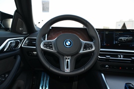 2022款宝马i4