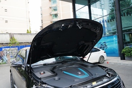 2022款奔驰EQC