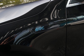 2022款奔驰EQC
