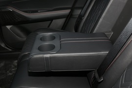 2022款长安UNI-K新能源