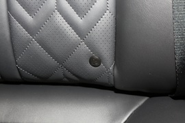 2022款长安UNI-K新能源