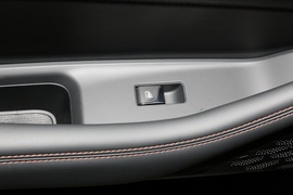 2022款长安UNI-K新能源