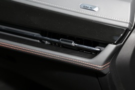 2022款长安UNI-K新能源