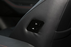 2022款长安UNI-K新能源