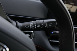 2022款长安UNI-K新能源