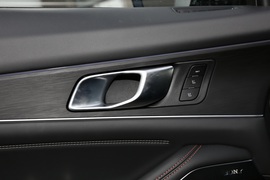 2022款长安UNI-K新能源