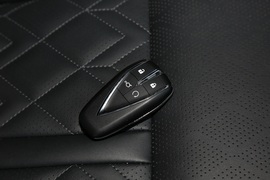 2022款长安UNI-K新能源