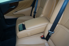 2021款雷克萨斯LS