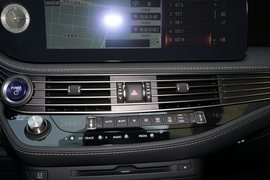 2021款雷克萨斯LS