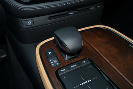 2021款雷克萨斯LS