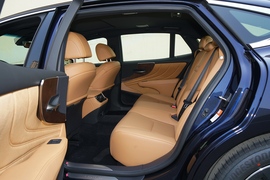 2021款雷克萨斯LS