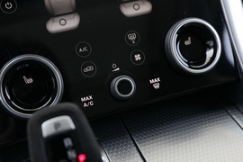 2022款路虎揽胜运动版