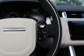 2022款路虎揽胜运动版