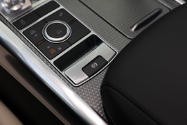 2022款路虎揽胜运动版