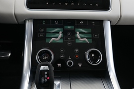 2022款路虎揽胜运动版