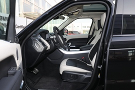 2022款路虎揽胜运动版