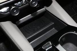 2022款雪铁龙凡尔赛C5