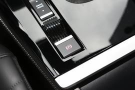 2022款雪铁龙凡尔赛C5