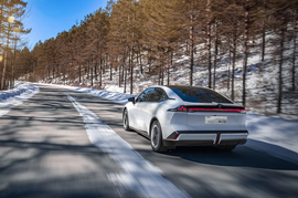 2022款长安深蓝C385