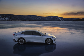 2022款长安深蓝C385