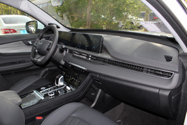 2022款奇瑞瑞虎8