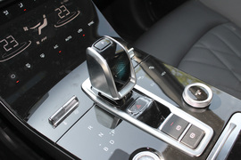 2022款奇瑞瑞虎8