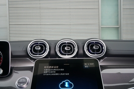 2022款奔驰C