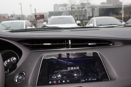 2022款凯迪拉克XT4