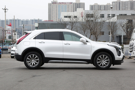 2022款凯迪拉克XT4