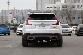 2022款凯迪拉克XT4