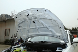 2022款东风风神E70