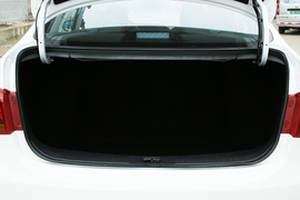 2022款东风风神E70