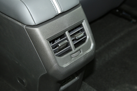 2022款东风风神E70