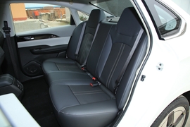 2022款东风风神E70